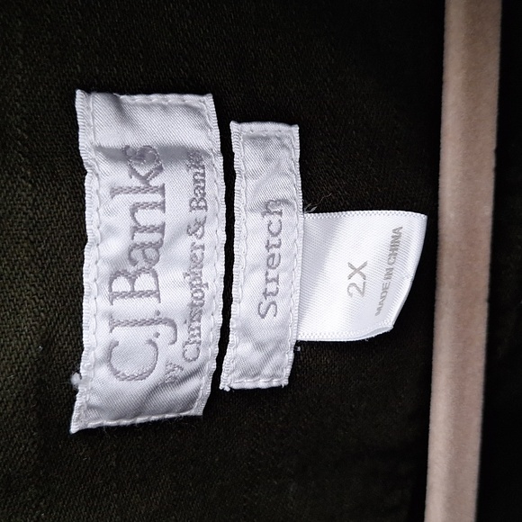 🌳 CJ Banks utility vest. 2X. Hunter green. - Picture 2 of 10